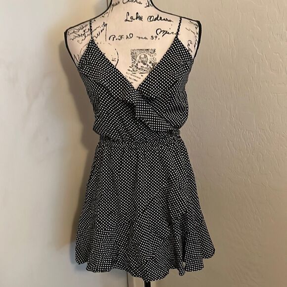 Express Black White Ruffle Polka-A-Dot Dress Summer Spring Feminine Party Event - Picture 1 of 10